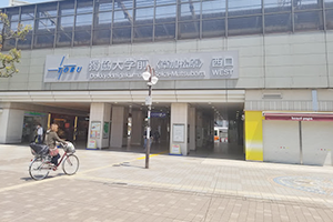 東武鉄道伊勢崎線「獨協大学前」駅から当院までの道順１