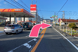 旧国道１号線（県道３９６号線）から当院までの道順２